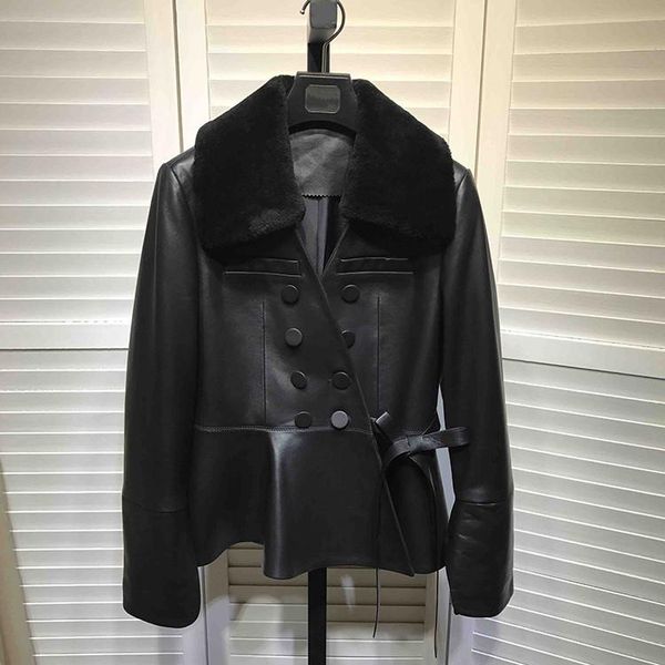korean style silm fit real sheepskin women winter double breasted genuine leather jackets short coat d955, Black
korean style silm fit real sheepskin women winter double breasted genuine leather jackets short coat d955, Black