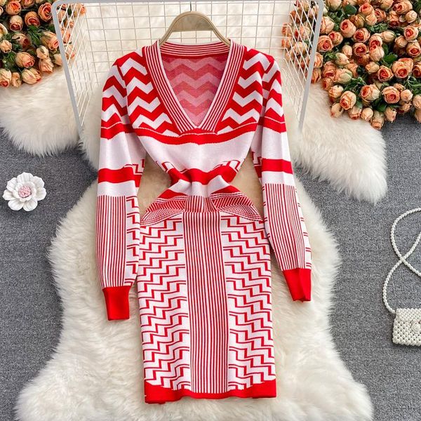 casual dresses retro print knitted dress women long sleeve v neck slim pencil autumn winter bodycon warm sweater, Black;gray
casual dresses retro print knitted dress women long sleeve v neck slim pencil autumn winter bodycon warm sweater, Black;gray