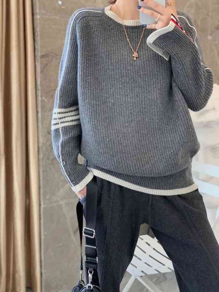 home new men's and women's sweater classic four bar commuter round neck knitting pullover short cotton, White
home new men's and women's sweater classic four bar commuter round neck knitting pullover short cotton, White