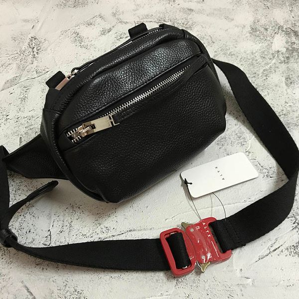 alyx bags 1017 9sm women men fashion sports chest functional tactical metal button alyx bags c0225
alyx bags 1017 9sm women men fashion sports chest functional tactical metal button alyx bags c0225
