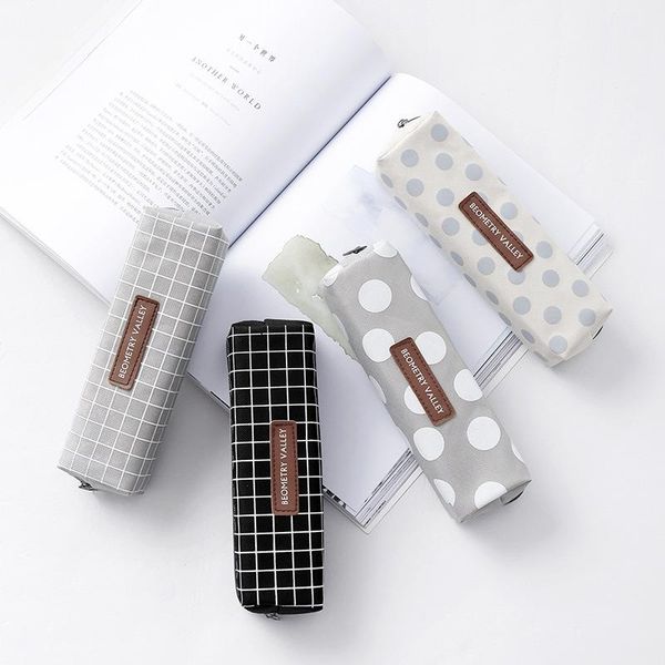 pencil bags canvas case high capacity pen cute kawaii letter for girls gift school supplies korean students
pencil bags canvas case high capacity pen cute kawaii letter for girls gift school supplies korean students