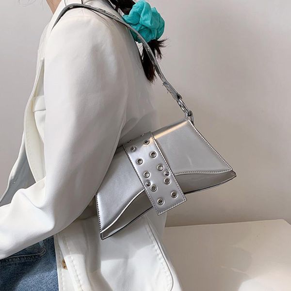 patent leather shiny shoulder bag female bag 2021 spring fashion texture rivet wide shoulder strap handbag women bags
patent leather shiny shoulder bag female bag 2021 spring fashion texture rivet wide shoulder strap handbag women bags