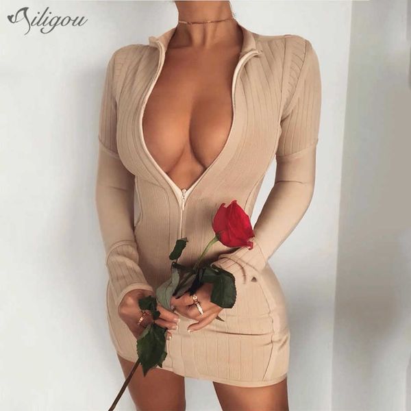 women's apricot tight-fitting stand-up collar front zipper long sleeve mini bandage dress party vestidos 210527, Black;gray
women's apricot tight-fitting stand-up collar front zipper long sleeve mini bandage dress party vestidos 210527, Black;gray