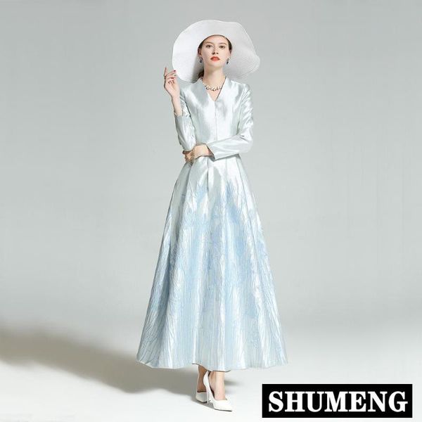 casual dresses 2021 spring and autumn women's v collar luxury super long jacquard printing dress female full sleeve retro maxi, Black;gray
casual dresses 2021 spring and autumn women's v collar luxury super long jacquard printing dress female full sleeve retro maxi, Black;gray