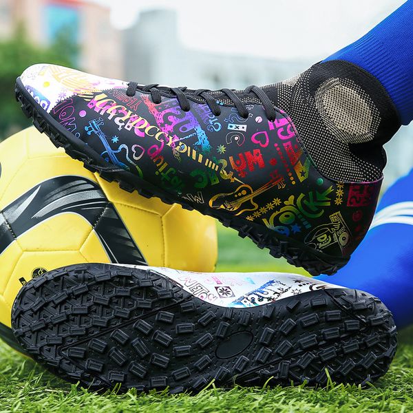 black silver men football boots high ankle soccer shoe women soft groud man football shoes botas de futbol socks cleats training
black silver men football boots high ankle soccer shoe women soft groud man football shoes botas de futbol socks cleats training