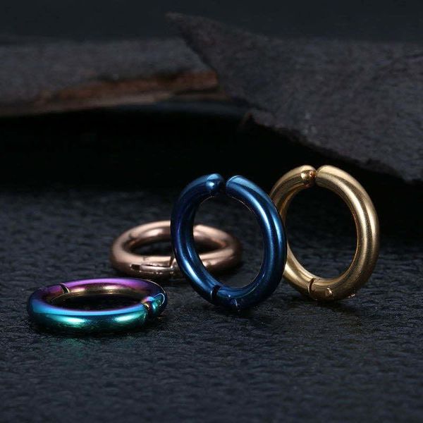 hoop & huggie 2021 spot ear clip non-perforated studs clip-on earrings stainless steel, Golden;silver
hoop & huggie 2021 spot ear clip non-perforated studs clip-on earrings stainless steel, Golden;silver