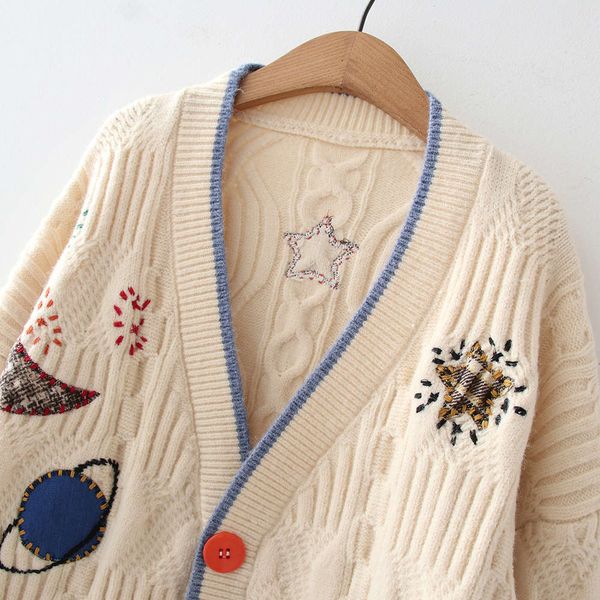 fashion tie autumn nu and winter xing new sen cloth thick cardigan sweater warm v-neck loose long sleeve coat luxury, White;black
fashion tie autumn nu and winter xing new sen cloth thick cardigan sweater warm v-neck loose long sleeve coat luxury, White;black