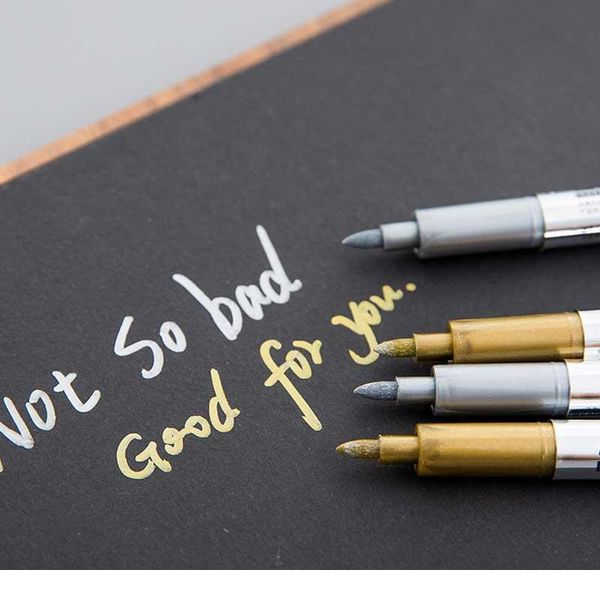 1.5mm diy metalic marker pens permanent paint metal fabric markers pens sharpie gold silver craftwork pen art painting qylpyk
1.5mm diy metalic marker pens permanent paint metal fabric markers pens sharpie gold silver craftwork pen art painting qylpyk