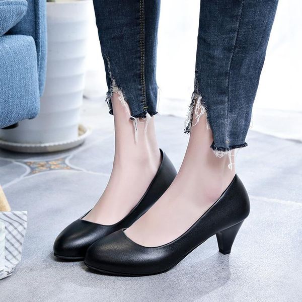 dress shoes 2021 spring round-toe shallow-mouth thick heel fashion ol professional mid-heel work women's single, Black
dress shoes 2021 spring round-toe shallow-mouth thick heel fashion ol professional mid-heel work women's single, Black