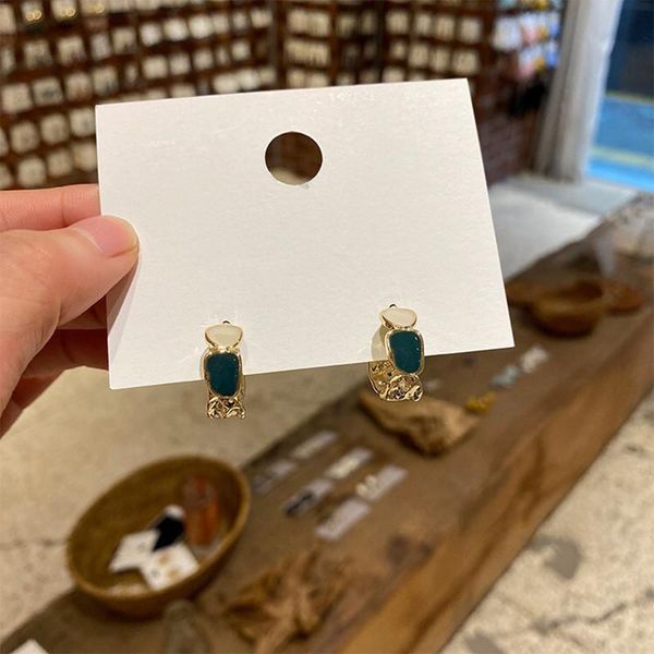 hoop & huggie korean fashion contrast color enamel c shape earrings for women gold alloy pleated circle open oorbellen, Golden;silver
hoop & huggie korean fashion contrast color enamel c shape earrings for women gold alloy pleated circle open oorbellen, Golden;silver