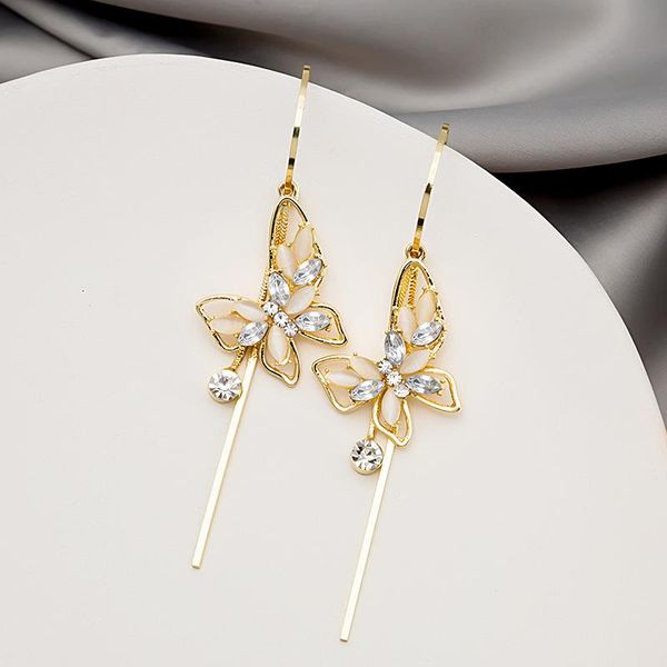 dangle & chandelier 2021 korean fashion luxury funny pendant butterfly earrings for women simple designer gold color long hanging woman earr, Silver
dangle & chandelier 2021 korean fashion luxury funny pendant butterfly earrings for women simple designer gold color long hanging woman earr, Silver