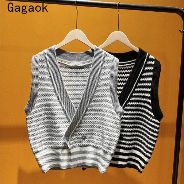 women's vests gagaok streetwear women vest 2021 spring autumn striped v-neck knitted slim fashion casual outwear wild coats, Black;white
women's vests gagaok streetwear women vest 2021 spring autumn striped v-neck knitted slim fashion casual outwear wild coats, Black;white
