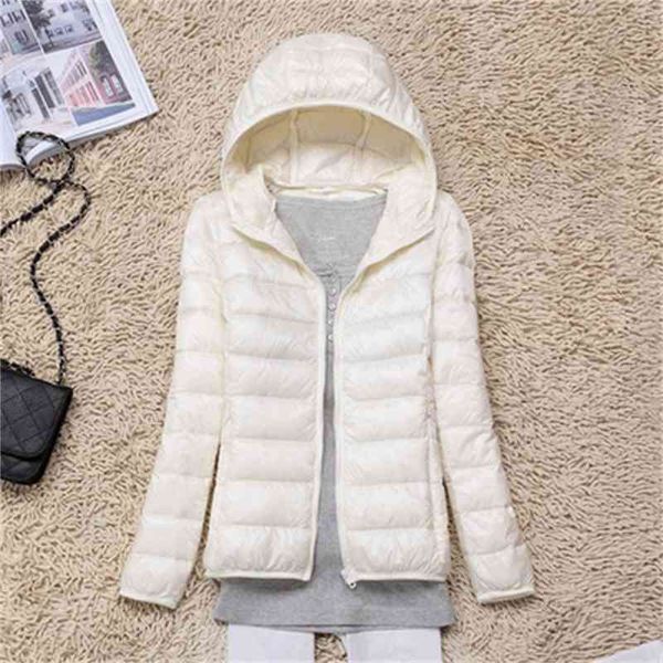 autumn and winter 2021 new women's hooded light down jacket short leisure large, Black
autumn and winter 2021 new women's hooded light down jacket short leisure large, Black