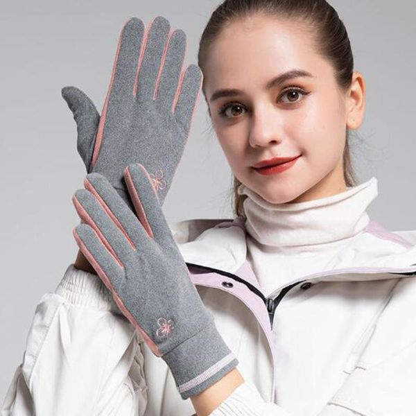 five fingers gloves winter single layer nonslip outdoor sport cycling warm mitten female flower embroidery fingerless touch screen driving g, Blue;gray
five fingers gloves winter single layer nonslip outdoor sport cycling warm mitten female flower embroidery fingerless touch screen driving g, Blue;gray