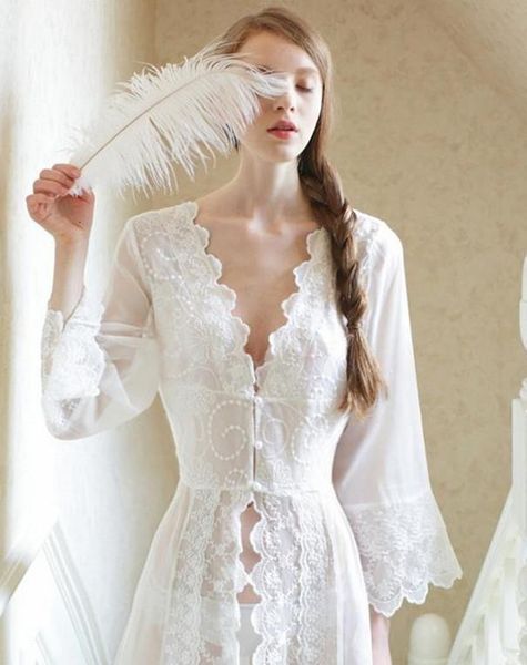 sleepwear long nightwear white lace vintage princess dress medieval nightgown european-style palace robe beautiful vestidos, Black;red
sleepwear long nightwear white lace vintage princess dress medieval nightgown european-style palace robe beautiful vestidos, Black;red