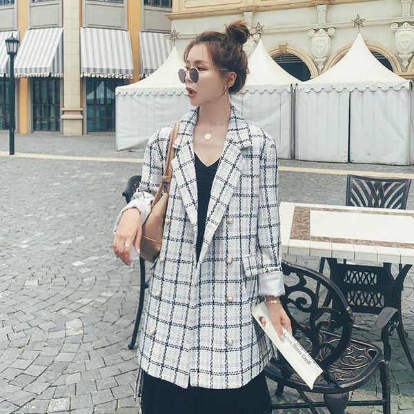 2021 spring elegant series women blazer coat double breasted lapel creamy-white plaid jacket office femme korean clothing, White;black
2021 spring elegant series women blazer coat double breasted lapel creamy-white plaid jacket office femme korean clothing, White;black