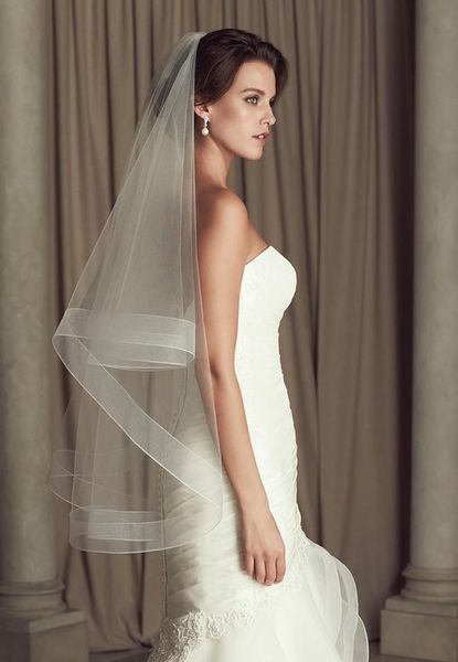 bridal veils  wedding veil two-layer fingertip veil elastic net edge white ivory comb, Black
bridal veils  wedding veil two-layer fingertip veil elastic net edge white ivory comb, Black