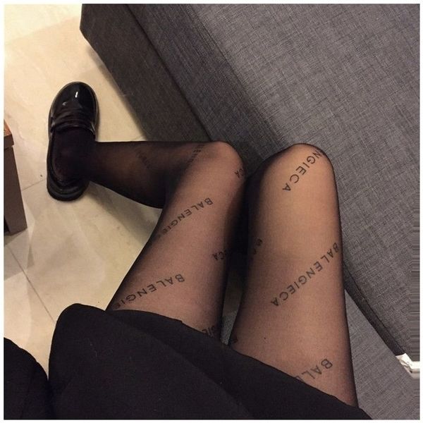 xiaoxiang legging dark black letter pantyhose needle lori stockings women's thin summer anti hook silk fishing net long tube
xiaoxiang legging dark black letter pantyhose needle lori stockings women's thin summer anti hook silk fishing net long tube