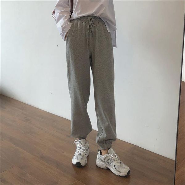 autumn black and gray womens pant basic close fitting casual trousers sports sweatpants pantalones de mujer, Black;white
autumn black and gray womens pant basic close fitting casual trousers sports sweatpants pantalones de mujer, Black;white