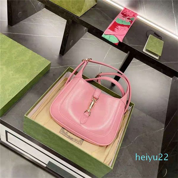 2021 cowhide underarm shoulder bag vintage women luxury designers bags timeless classic retro style handbag never out date6525
2021 cowhide underarm shoulder bag vintage women luxury designers bags timeless classic retro style handbag never out date6525