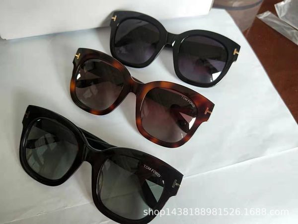 2021 new plate and women's fashion sunglasses square tf613 sun optical glasses polarized driving sunglasses, White;black
2021 new plate and women's fashion sunglasses square tf613 sun optical glasses polarized driving sunglasses, White;black