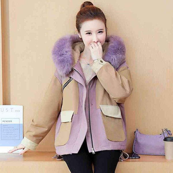 plush, thickened and spliced short down cotton jacket women's new small color contrast in winter 2021, Black
plush, thickened and spliced short down cotton jacket women's new small color contrast in winter 2021, Black