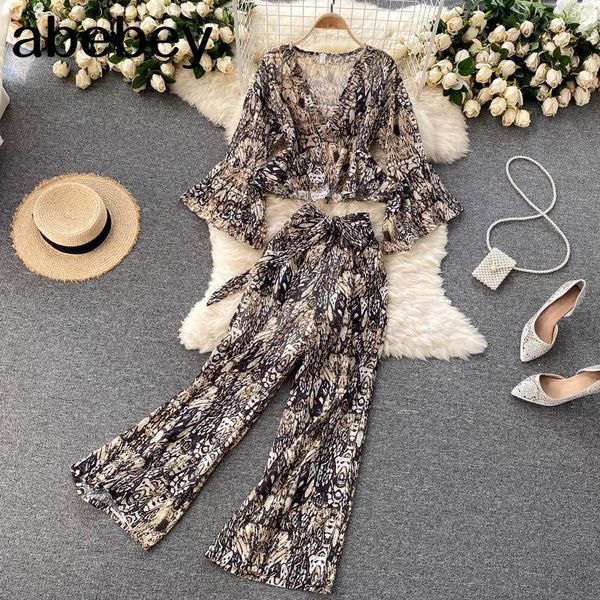 women's two piece pants women summer boho floral holiday set v neck puff sleeve short +high waist split wide leg pieces, White
women's two piece pants women summer boho floral holiday set v neck puff sleeve short +high waist split wide leg pieces, White