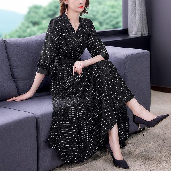 party dresses high-end black and white polka dot chiffon dress 2021 female summer office lady temperament long women workwear zh1634, White;black
party dresses high-end black and white polka dot chiffon dress 2021 female summer office lady temperament long women workwear zh1634, White;black