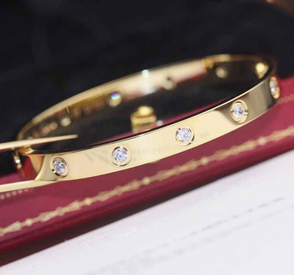 luxurious quality punk bracelet with 10 pcs diamond for women and man wedding jewelry gift have box ps3825, Golden;silver
luxurious quality punk bracelet with 10 pcs diamond for women and man wedding jewelry gift have box ps3825, Golden;silver
