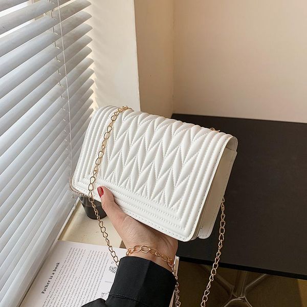 evening bags white women's bag capacity shoulder gold chain pu leather ladies wild sac a main femme
evening bags white women's bag capacity shoulder gold chain pu leather ladies wild sac a main femme