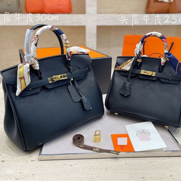 luxurys designer handbags women bags portable 2021 style foreign high sense first layer cowhide leather litchi pattern platinum h home bb
luxurys designer handbags women bags portable 2021 style foreign high sense first layer cowhide leather litchi pattern platinum h home bb