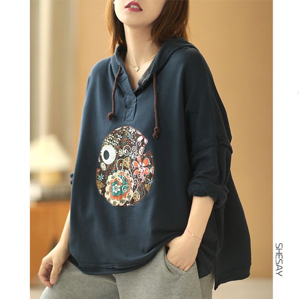 women's t-shirt loose shirt with a hood on the embroidery of simple size fish patch 5sok, White
women's t-shirt loose shirt with a hood on the embroidery of simple size fish patch 5sok, White