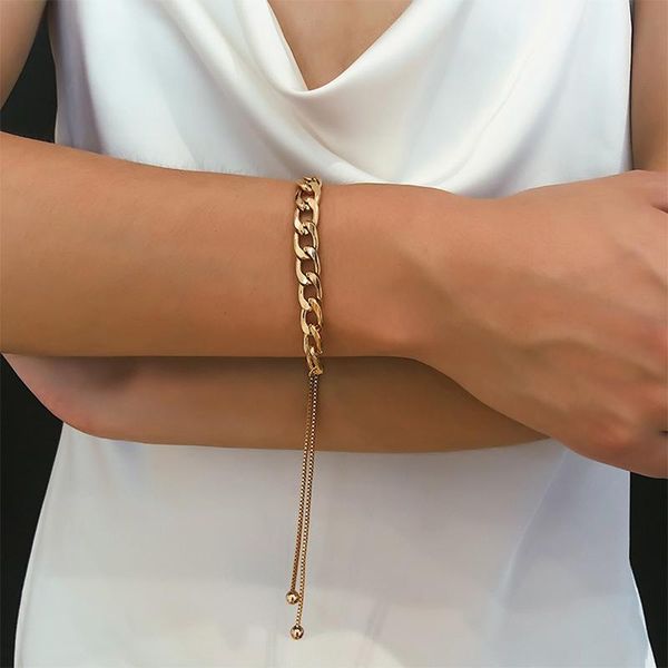 charm bracelets luxurious crystal for women fashion trend simple gold color adjustable copper jewelry female 2021, Golden;silver
charm bracelets luxurious crystal for women fashion trend simple gold color adjustable copper jewelry female 2021, Golden;silver