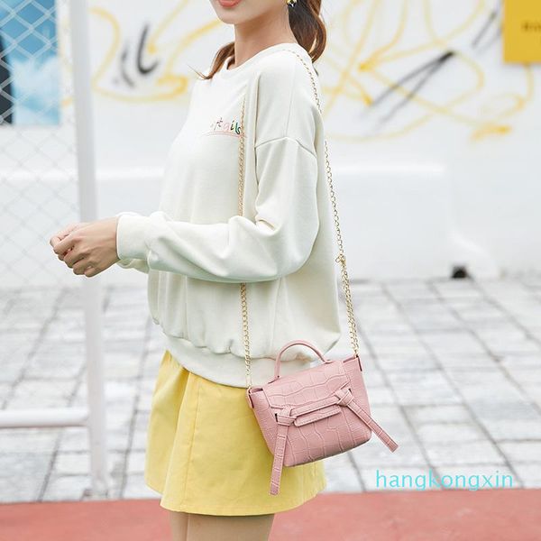 evening bags fresh and sweet women's shoulder bag 2021 fashion pu messenger chain cross cover solid color small square
evening bags fresh and sweet women's shoulder bag 2021 fashion pu messenger chain cross cover solid color small square