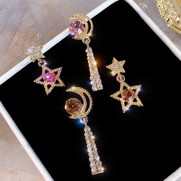 stud temperament korean star moon asymmetric earrings women's exquisite ear clips, Golden;silver
stud temperament korean star moon asymmetric earrings women's exquisite ear clips, Golden;silver