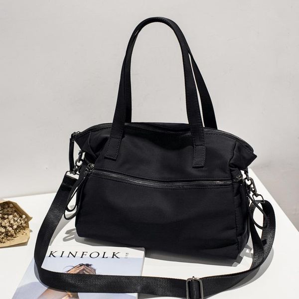 luxury women's large capacity travel bag quality nylon handbag sports gym shoulder bags portable luggage bags weekend bag
luxury women's large capacity travel bag quality nylon handbag sports gym shoulder bags portable luggage bags weekend bag