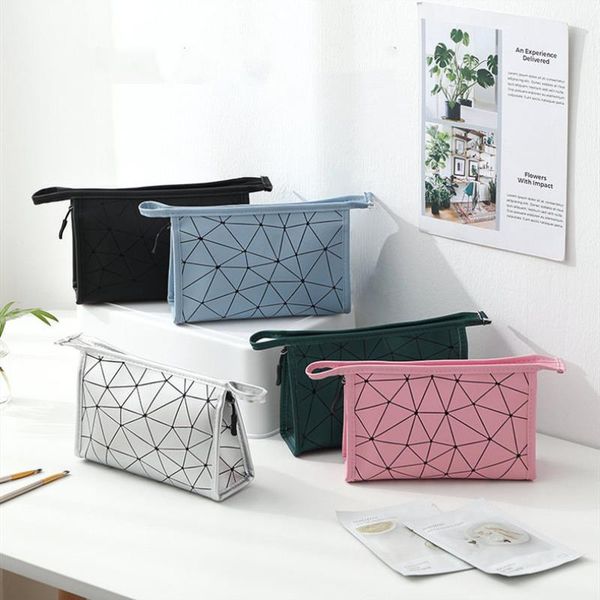 originality bag zipper up maquillage waterproof travel make bags toiletry bag woman cosmetic makeup pu bags mccxa, Red;black 
originality bag zipper up maquillage waterproof travel make bags toiletry bag woman cosmetic makeup pu bags mccxa, Red;black