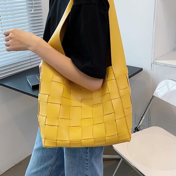 evening bags yellow weave tote for women luxury soft leather bucket bag large capacity shoulder female big woven shopper sac
evening bags yellow weave tote for women luxury soft leather bucket bag large capacity shoulder female big woven shopper sac