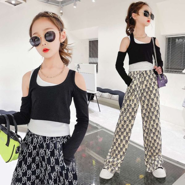girls' korean wear 2021 and autumn bottom coat off shoulder dancing t-shirt children's spring long sleeve short top, Blue
girls' korean wear 2021 and autumn bottom coat off shoulder dancing t-shirt children's spring long sleeve short top, Blue