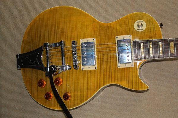 the vibrato of the new flyoung standard lp electric guitar can be changed and customized as required
the vibrato of the new flyoung standard lp electric guitar can be changed and customized as required