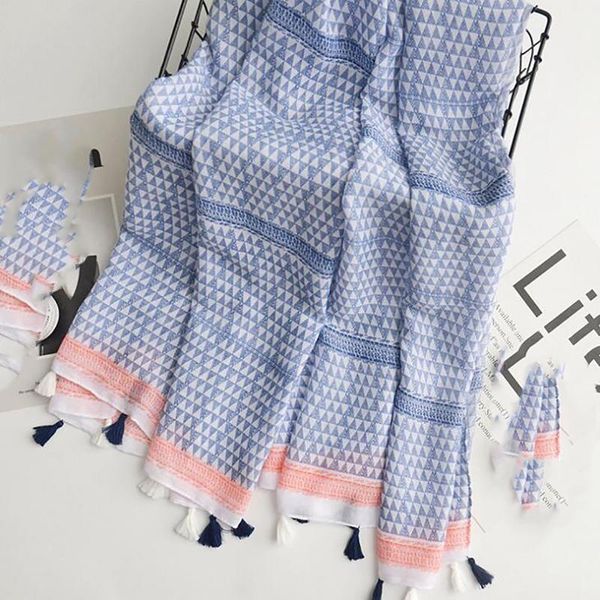 summer female pareo beach scarf women sunscreen outdoor shawls wraps chiffon scarves soft large bandanna foulard blue women's swimwear, White;black
summer female pareo beach scarf women sunscreen outdoor shawls wraps chiffon scarves soft large bandanna foulard blue women's swimwear, White;black