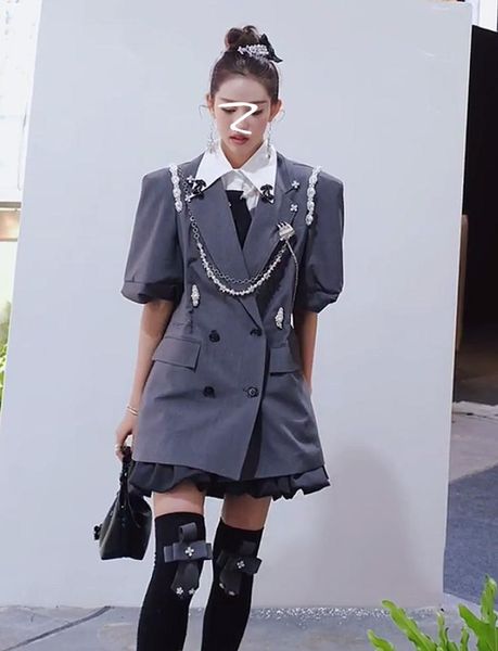 women's suits & blazers summer fashion korean style pearl chain short-sleeved suit female luxury pure color decorative double-breasted, White;black
women's suits & blazers summer fashion korean style pearl chain short-sleeved suit female luxury pure color decorative double-breasted, White;black