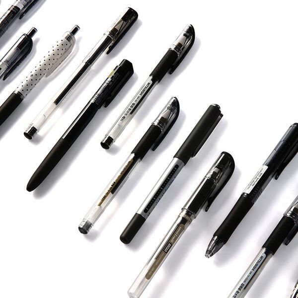 gel pens special offer japan mitsubishi uniball pen 0.38/0.5 black quick-drying signing office student 1pcs
gel pens special offer japan mitsubishi uniball pen 0.38/0.5 black quick-drying signing office student 1pcs