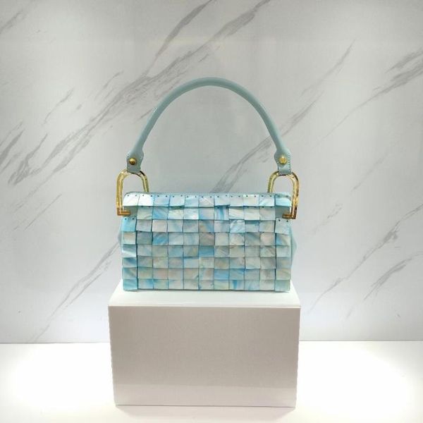 evening bags female bag 2021 fashion shell square shrimp cake sequin hand-knitted carrying dinner underarm
evening bags female bag 2021 fashion shell square shrimp cake sequin hand-knitted carrying dinner underarm