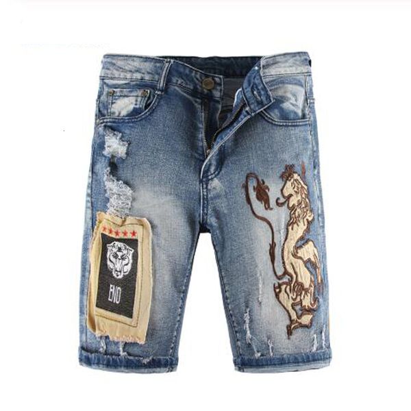 2021 men's male fashion casual knee length lion embroidery patches shorts plus size patchwork holes blue ripped denim jeans psgs
2021 men's male fashion casual knee length lion embroidery patches shorts plus size patchwork holes blue ripped denim jeans psgs