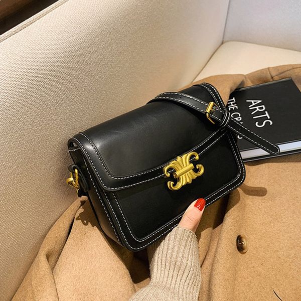 luxury handbags popular net red female 2021 new arc versatile foreign style fashion one shoulder small square bag
luxury handbags popular net red female 2021 new arc versatile foreign style fashion one shoulder small square bag