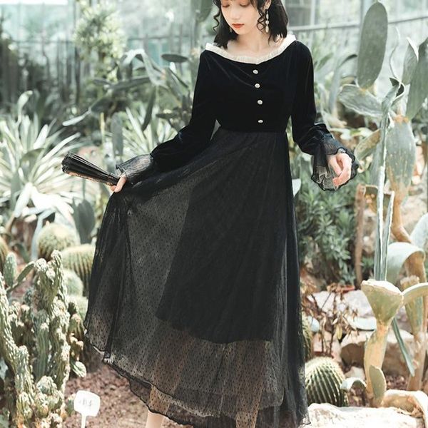 casual dresses elegant vintage dress women long sleeve solid black party female v-neck lace midi gothic autumn 2021 office lady, Black;gray
casual dresses elegant vintage dress women long sleeve solid black party female v-neck lace midi gothic autumn 2021 office lady, Black;gray