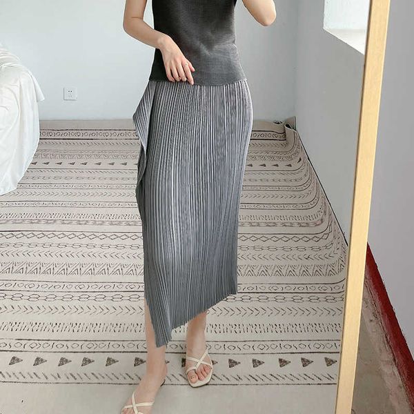 skirt sanzhai pleated women's high waist a-line show thin 2021 summer solid color versatile buttock, Black;gray
skirt sanzhai pleated women's high waist a-line show thin 2021 summer solid color versatile buttock, Black;gray