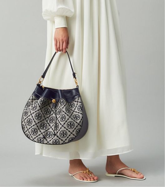 new half moon bag tote cowhide with canvas embroidered denim portable messenger bag purse outlet
new half moon bag tote cowhide with canvas embroidered denim portable messenger bag purse outlet