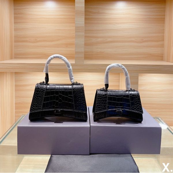 balenciiaga bag 5a luxury designer bags women crocodile leather shoulder bags women's leather chain cross body purse handbag moon hobo
balenciiaga bag 5a luxury designer bags women crocodile leather shoulder bags women's leather chain cross body purse handbag moon hobo